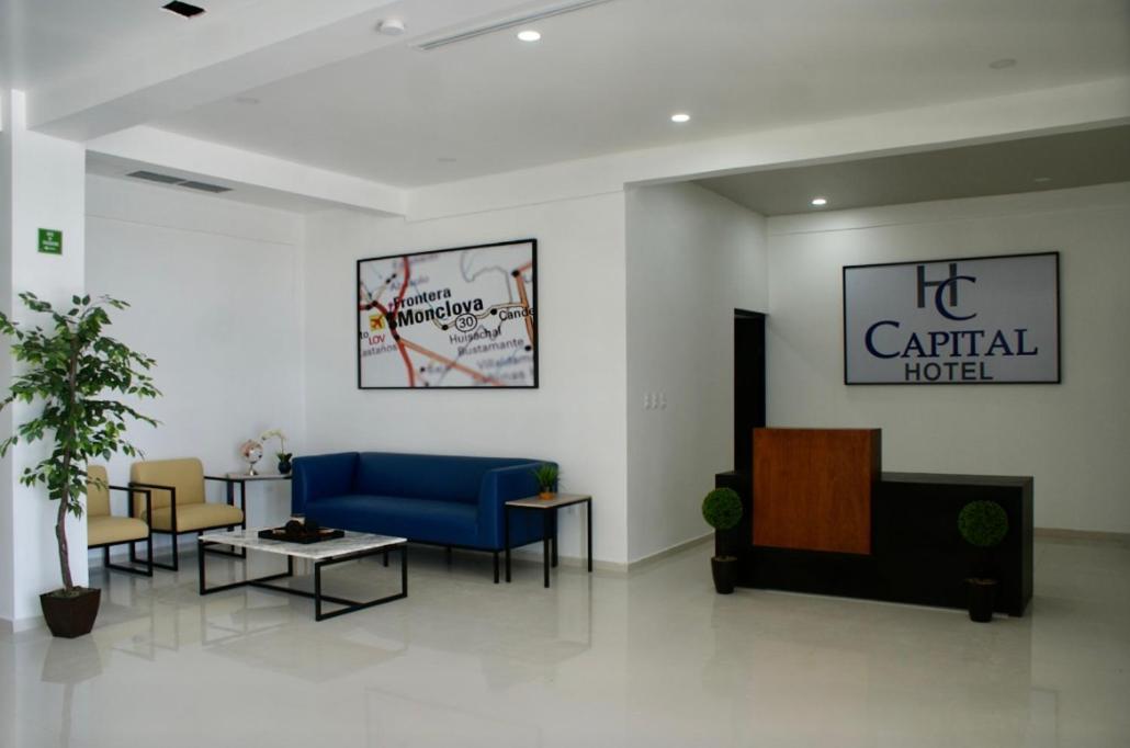 Hotel Capital Frontera モンクローバ エクステリア 写真